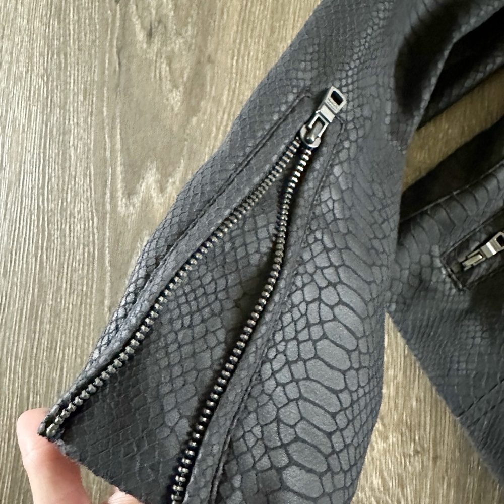 AX biker jacket - Picture 3 of 5
